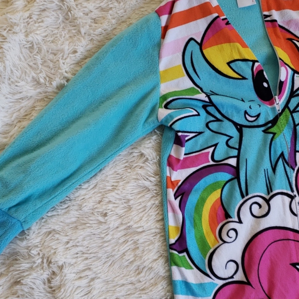 My little pony Rainbow Dash onesie - Picture 5 of 5